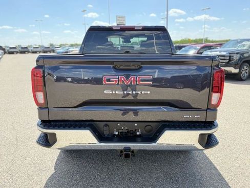 New 2026 GMC Sierra 1500 SLE RWD image 7
