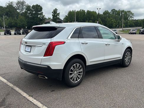 Used 2019 Cadillac XT5 Luxury AWD/4WD image 3