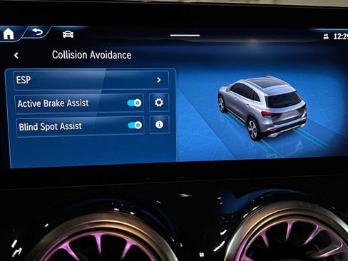 Certified 2025 Mercedes-Benz GLA 250 4MATIC image 37