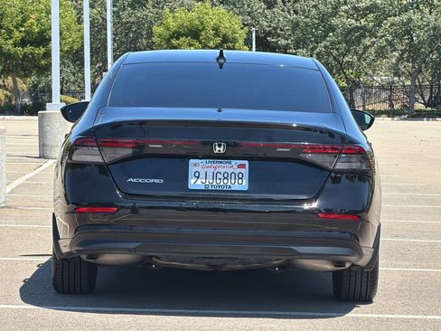 Used 2023 Honda Accord EX image 5