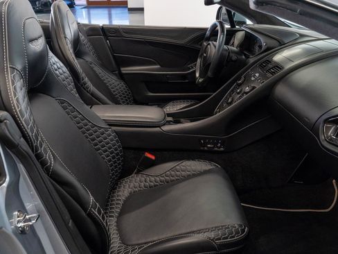 Used 2014 Aston Martin Vanquish image 9