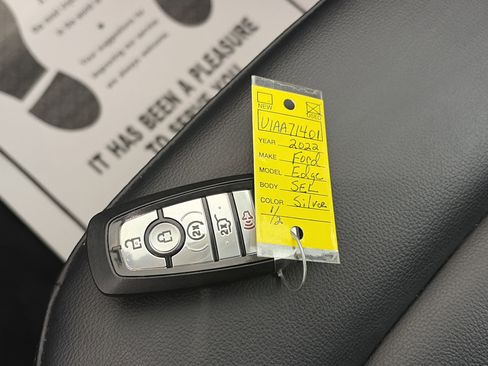 Used 2022 Ford Edge SEL w/ Convenience Package image 32