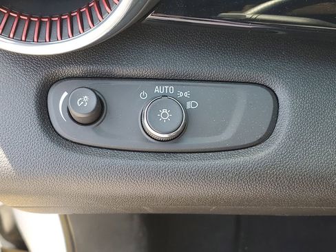 Used 2026 Chevrolet Trax RS w/ Driver Confidence Package FWD image 23