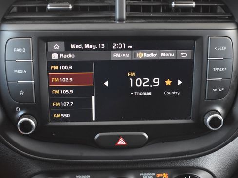 Used 2024 Kia Soul LX w/ Option Group 015 FWD image 24