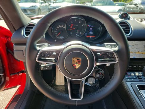 Certified 2024 Porsche 718 Cayman RWD image 33