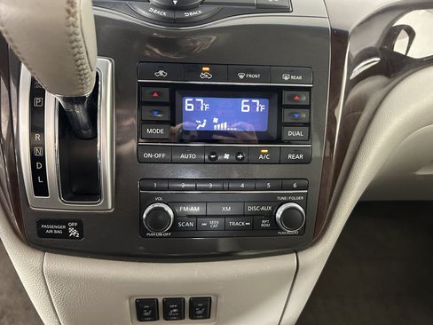 Used 2012 Nissan Quest SL FWD image 16