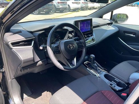 Used 2023 Toyota Corolla SE w/ Carpet Mat Package (TMS) FWD image 8