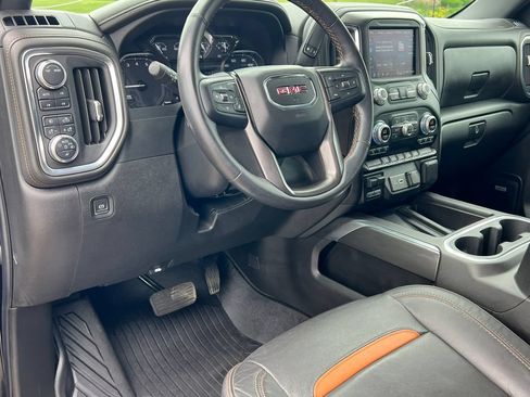 Used 2022 GMC Sierra 1500 AT4 w/ AT4 Preferred Package AWD/4WD image 27