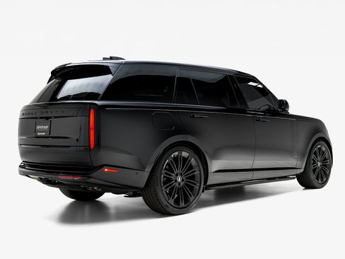 Used 2025 Land Rover Range Rover Long Wheelbase Autobiography AWD/4WD image 2