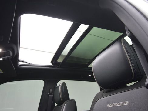 Used 2023 RAM 1500 Laramie image 19