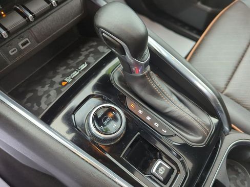 Used 2023 GMC Canyon AT4 w/ AT4 Premium Package image 27