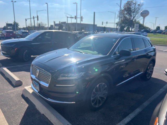 Used 2023 Lincoln Nautilus Reserve w/ Equipment Group 201A FWD image 1