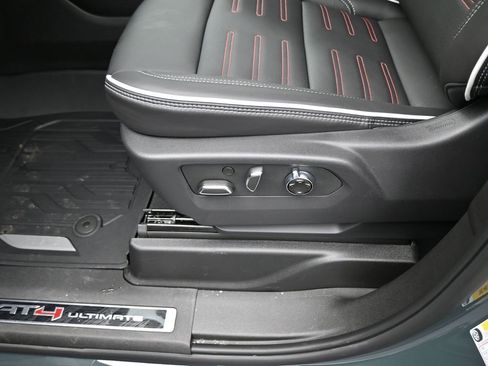 New 2026 Buick Envision Sport Touring image 10