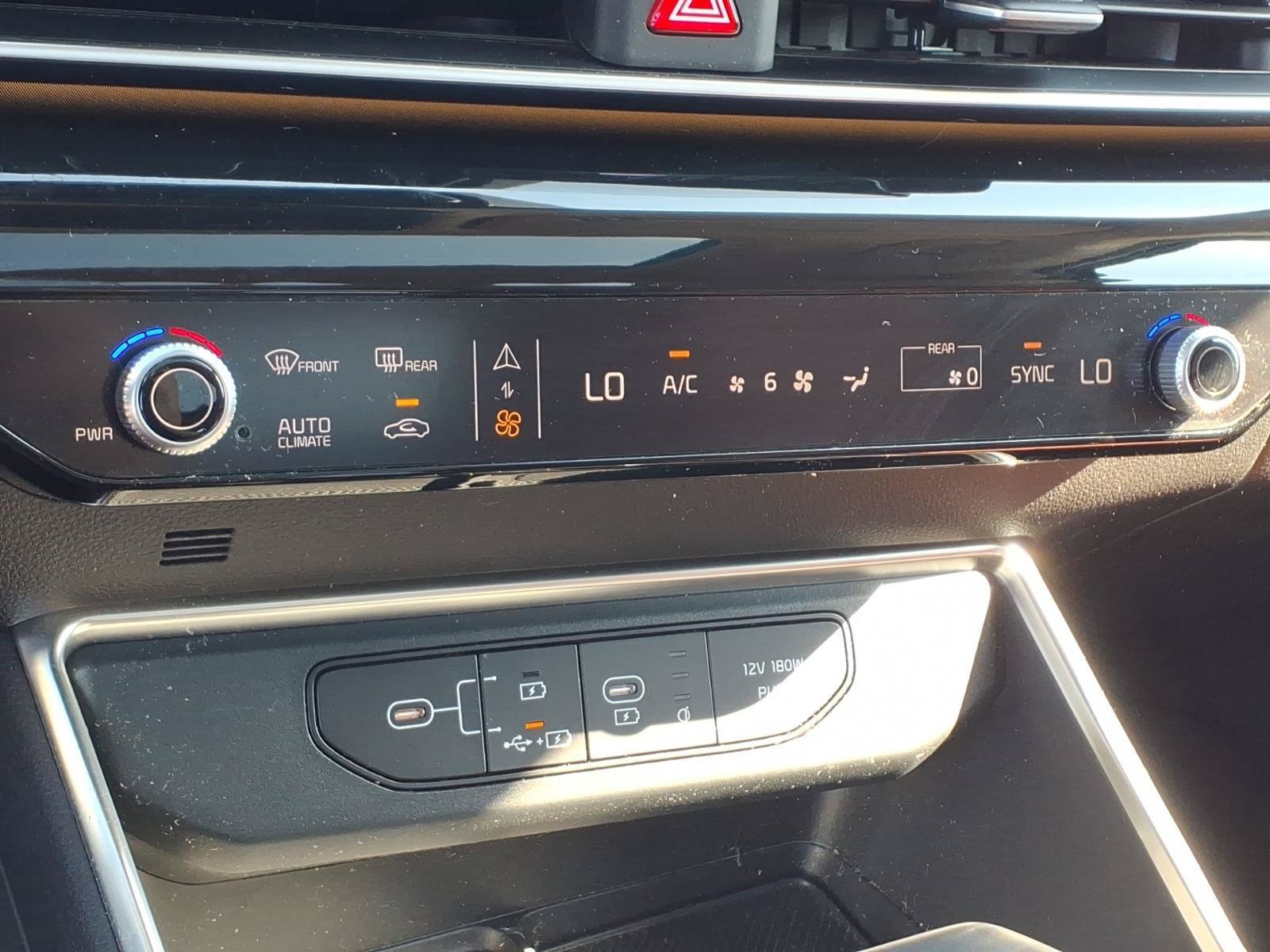 Used 2025 Kia Carnival SX Prestige FWD image 14