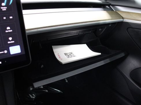 Used 2023 Tesla Model 3 Standard Range RWD image 23