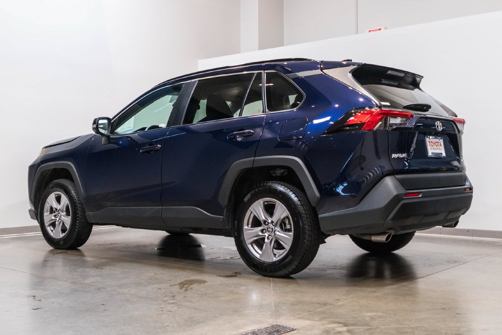 Certified 2025 Toyota RAV4 XLE AWD/4WD image 7