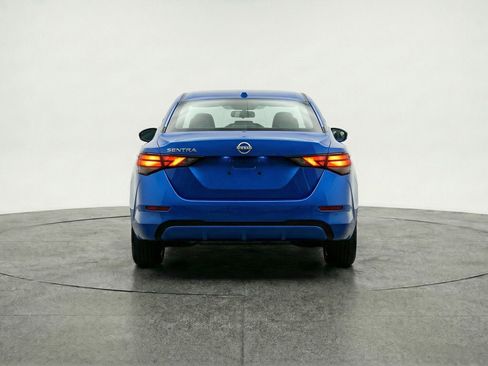 Used 2025 Nissan Sentra SV FWD image 7