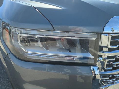 Used 2020 GMC Acadia Denali w/ Technology Package image 13