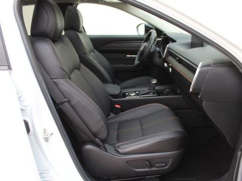 Certified 2025 MAZDA CX-50 2.5 Hybrid w/ Weather Package image 37