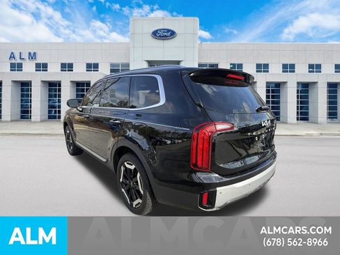 Used 2024 Kia Telluride S w/ S Sunroof Package image 9
