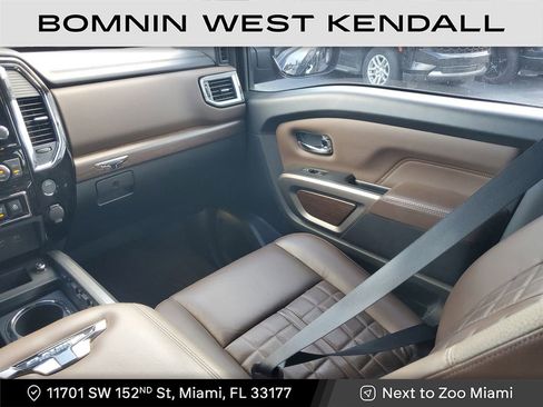 Used 2021 Nissan Titan Platinum Reserve w/ Moonroof Package image 16
