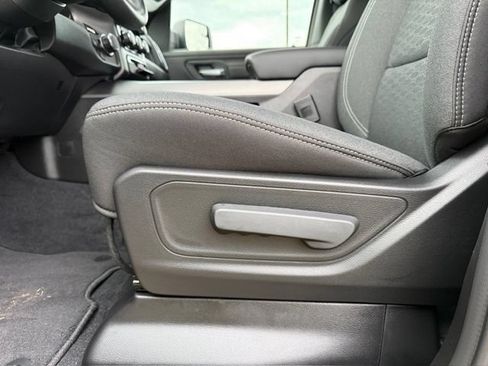 New 2026 RAM 1500 Express AWD/4WD image 14