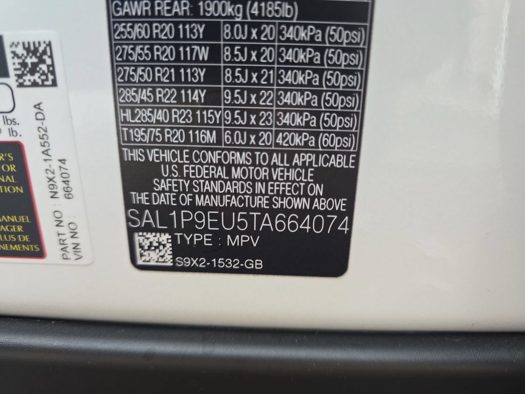 New 2026 Land Rover Range Rover Sport SE AWD/4WD image 24