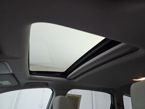 Certified 2021 Honda CR-V EX image 26