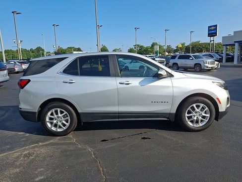 Used 2022 Chevrolet Equinox LT FWD image 7