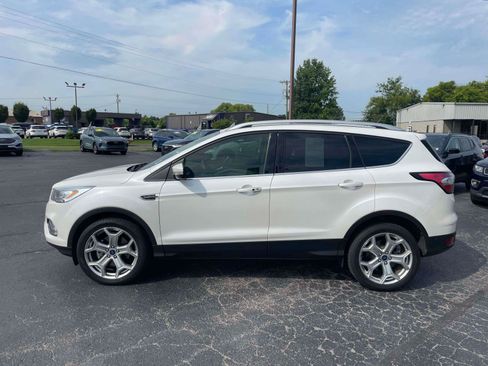Used 2018 Ford Escape Titanium AWD/4WD image 4