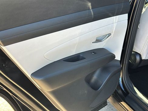 New 2026 Hyundai Tucson SEL image 22