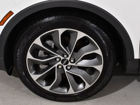 Used 2022 Lincoln Nautilus Reserve w/ Equipment Group 201A AWD/4WD image 22