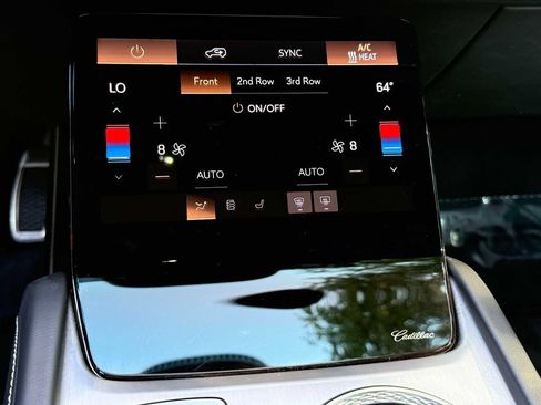 Used 2026 Cadillac Vistiq Luxury w/ LPO, Floor Liner Package AWD/4WD image 26