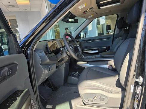 New 2026 Kia EV9 Light RWD image 21