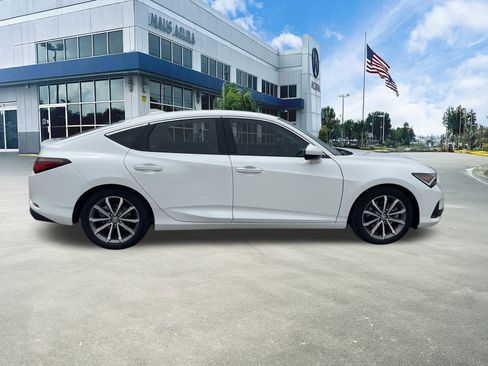 New 2025 Acura Integra image 3