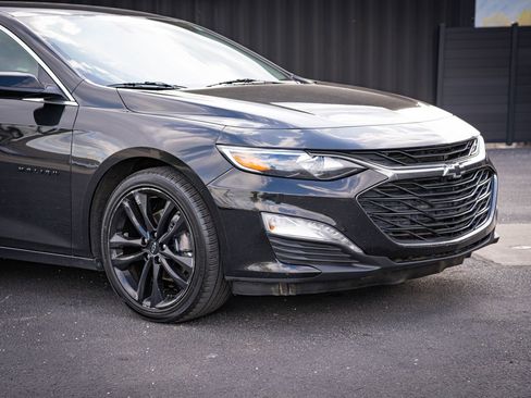 Used 2024 Chevrolet Malibu LT w/ Midnight Edition image 3