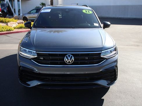 Used 2022 Volkswagen Tiguan SE R-Line AWD/4WD image 13