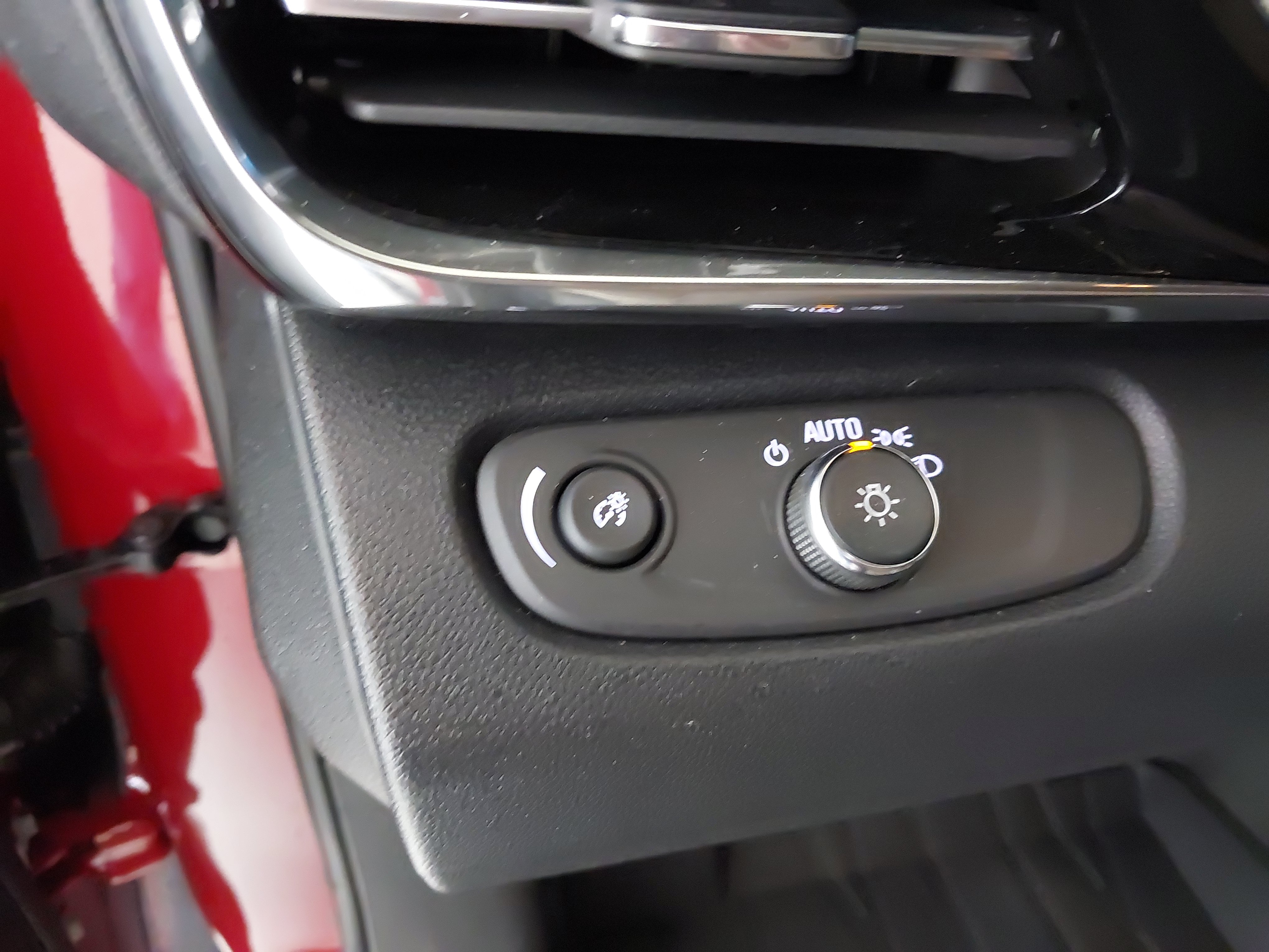 Used 2026 Buick Envista Avenir FWD image 24