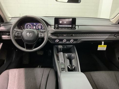 Certified 2025 Honda Accord LX image 8