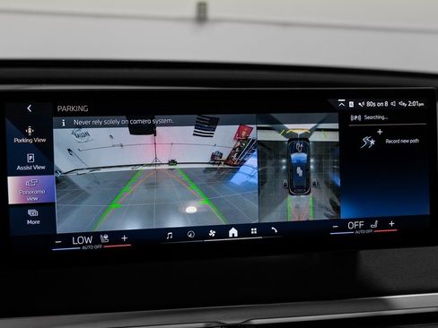 Used 2025 BMW iX xDrive50 image 28