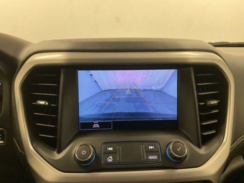 Certified 2023 GMC Acadia SLT w/ Elevation Edition image 12