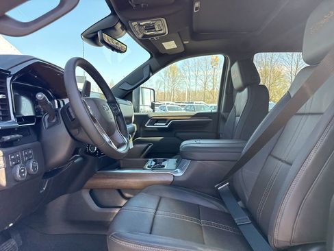 New 2026 Chevrolet Silverado 2500 High Country w/ High Country Premium Package image 9