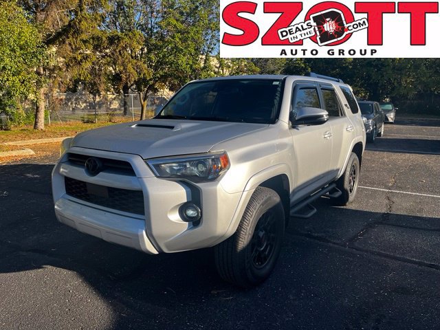 Used 2021 Toyota 4Runner TRD Off-Road Premium AWD/4WD image 1