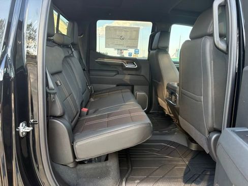 New 2026 Chevrolet Silverado 1500 High Country w/ Midnight Edition AWD/4WD image 14