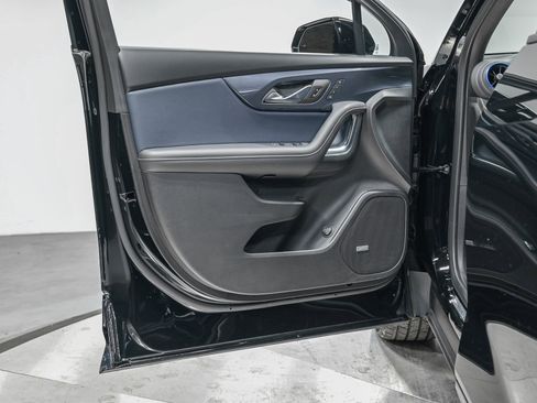 Used 2024 Chevrolet Blazer RS w/ Driver Confidence II Package image 12