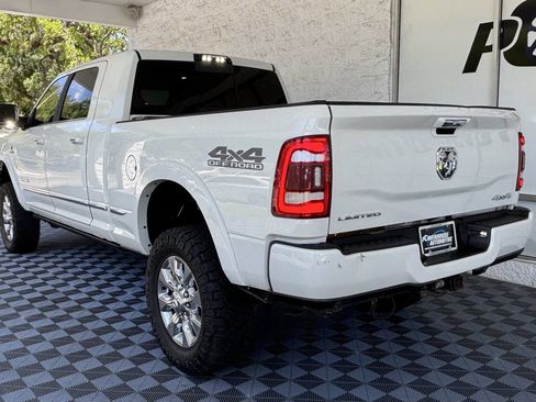Used 2019 RAM 2500 Limited AWD/4WD image 8