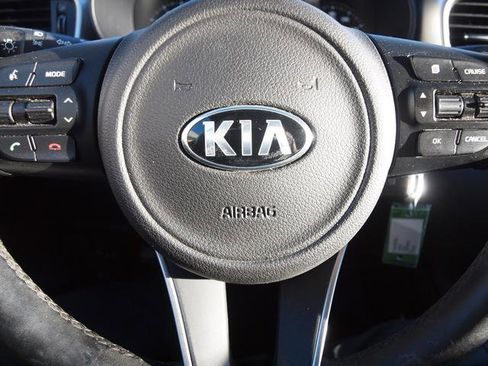 Used 2016 Kia Sorento FWD w/ LX Convenience Package image 9