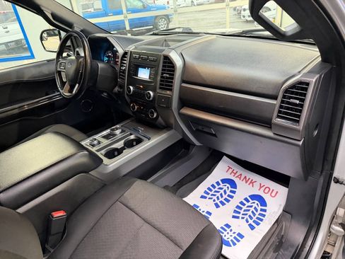 Used 2018 Ford Expedition XLT AWD/4WD image 22