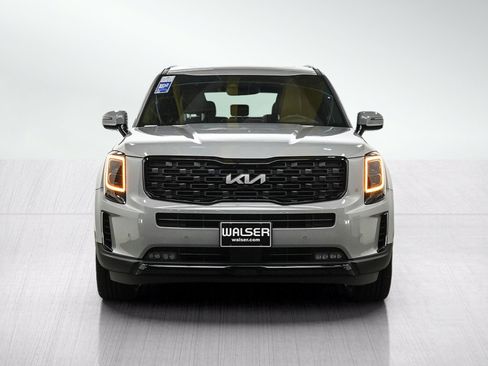Used 2022 Kia Telluride SX w/ SX Prestige Package AWD/4WD image 9