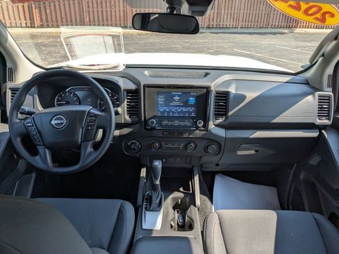 Certified 2024 Nissan Frontier S w/ Technology Package image 17